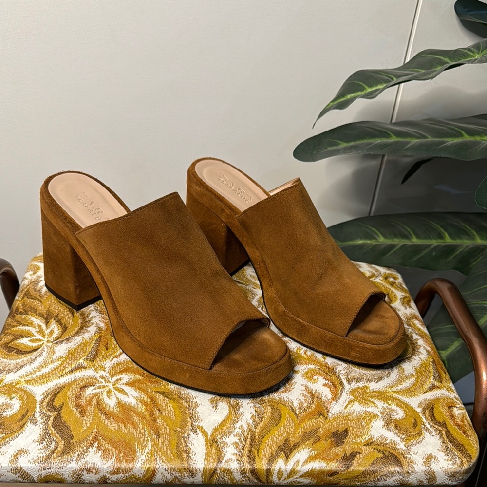 Steve Madden Brown Suede Mules